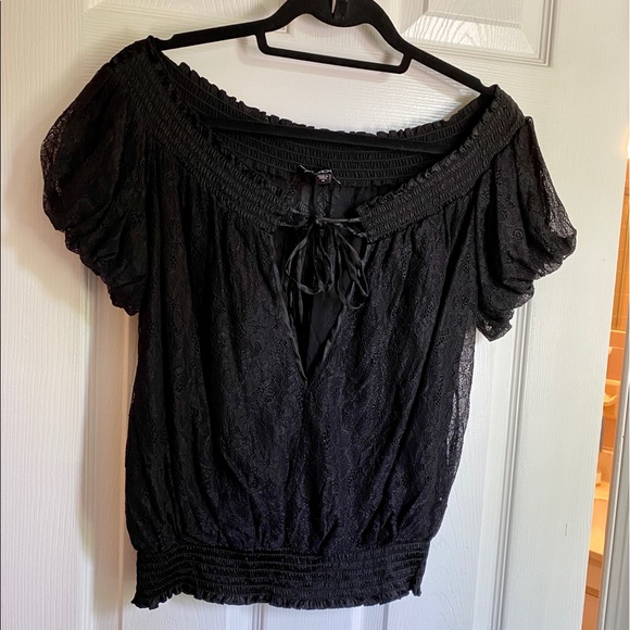 bebe Tops - Bebe blouse
